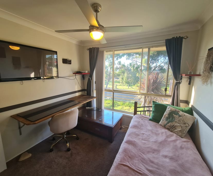 $180, Share-house, 4 bathrooms, Raymond Terrace NSW 2324