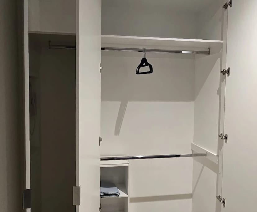 Whole property with 2 rooms for rent