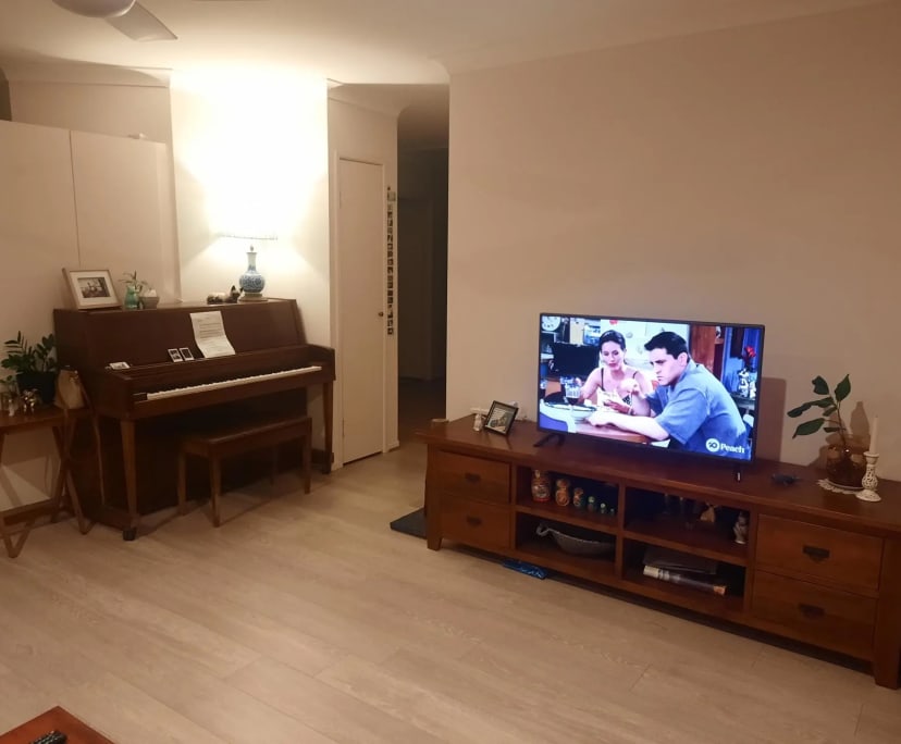 $350, Flatshare, 2 bathrooms, Redcliffe QLD 4020