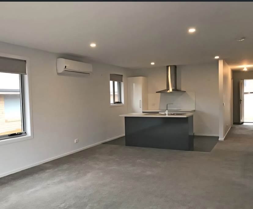 Unfurnished room with own bathroom