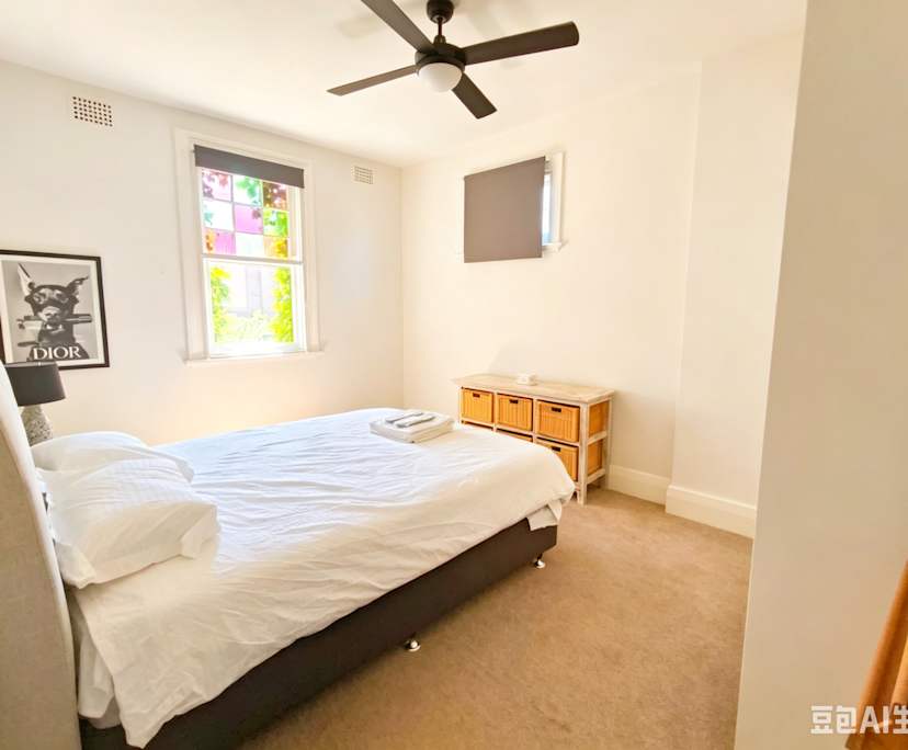 Furnished room in a share house