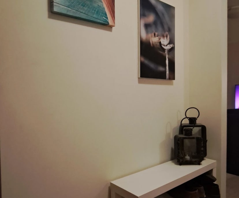 Furnished room with own bathroom