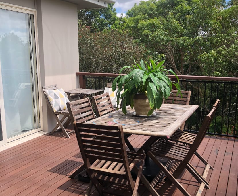 2 Rooms for Rent in Highland Park, Gold Coast 260...
