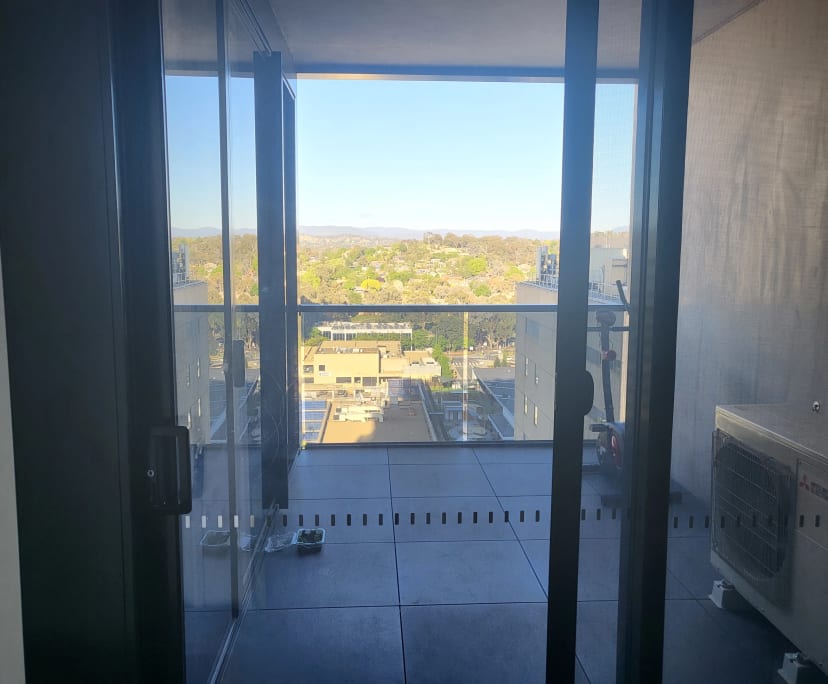 $300, Student-accommodation, 2 bathrooms, Phillip ACT 2606