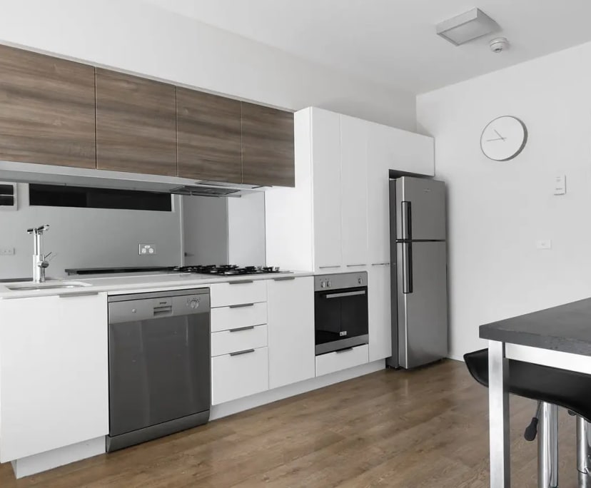 $620, Whole-property, 2 bathrooms, Parkville VIC 3052