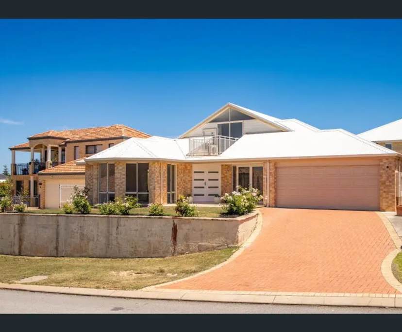 Room in a share house