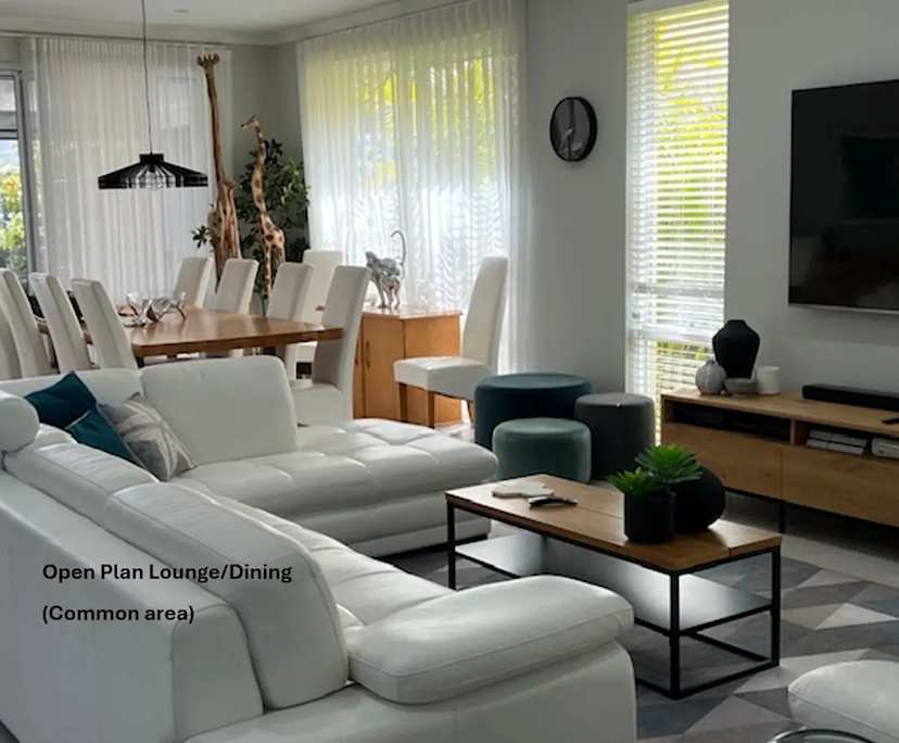 Furnished room in a share house