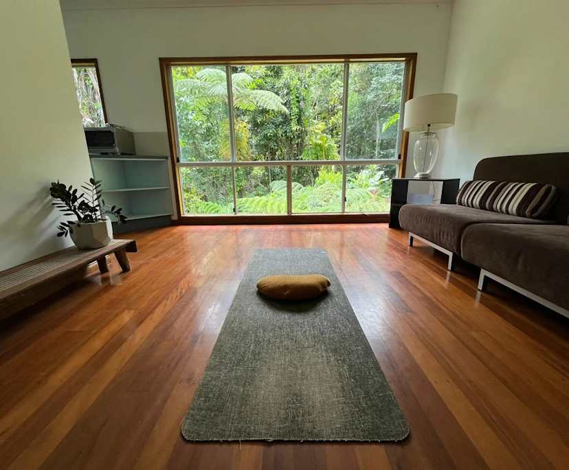 Whole property with 4 rooms for rent