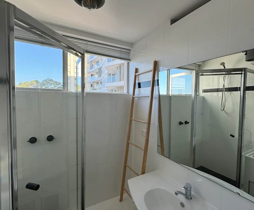 $355, Flatshare, 2 bathrooms, South Perth WA 6151