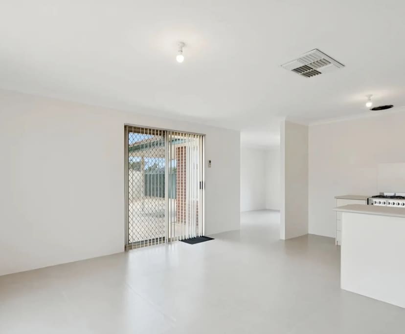 $750, Whole-property, 3 bathrooms, Beckenham WA 6107