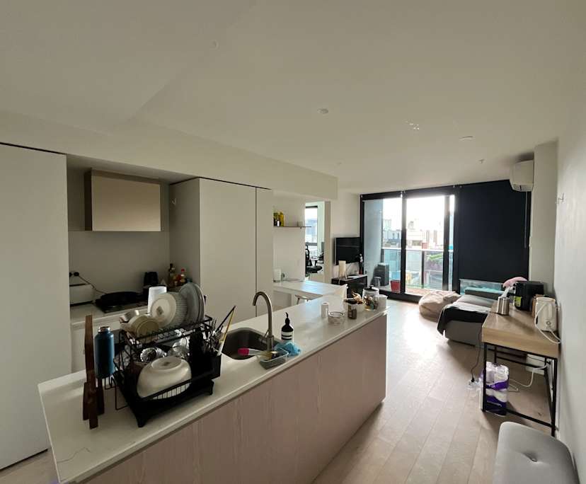 Unfurnished room in a flatshare