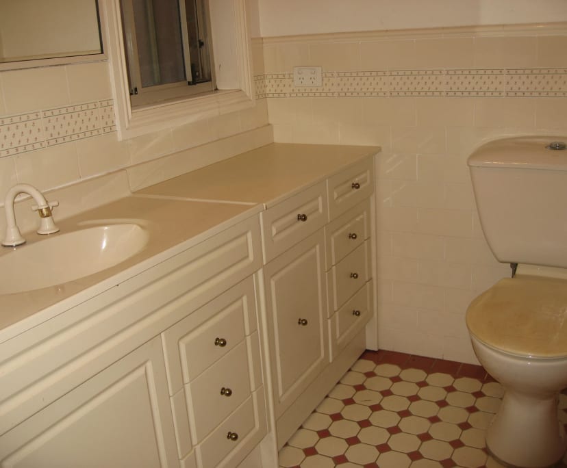 $340, Share-house, 5 bathrooms, Bondi NSW 2026