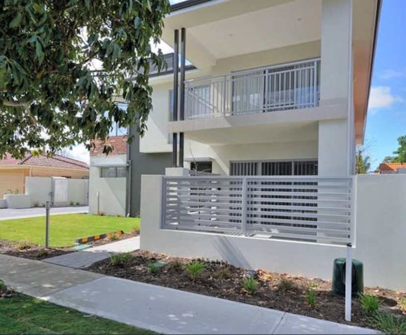 $500, Flatshare, 2 bathrooms, Belmont WA 6104