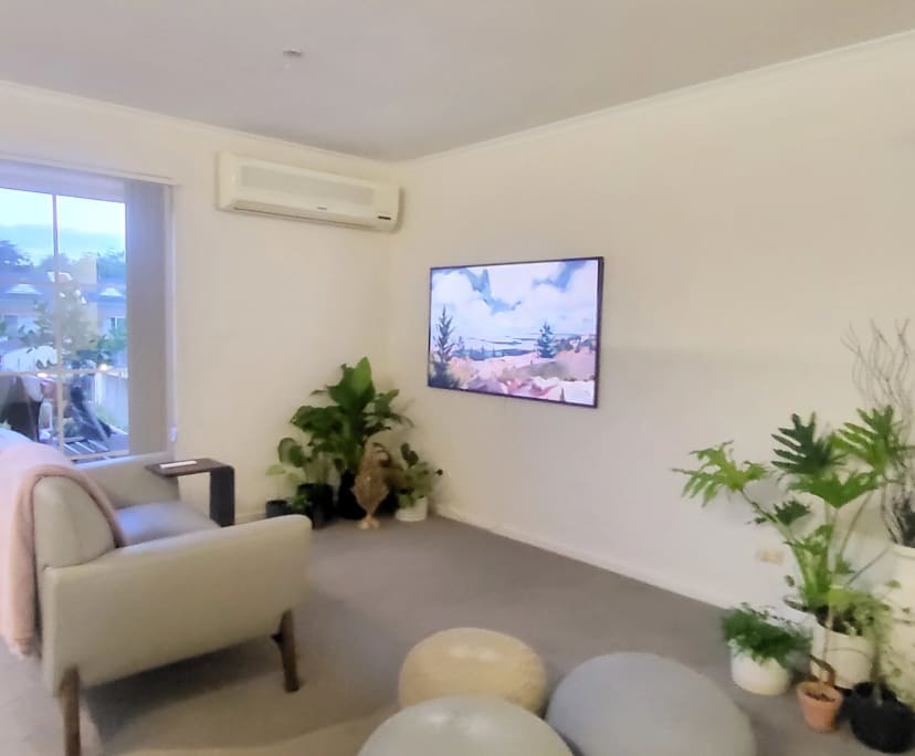 Furnished room in a flatshare