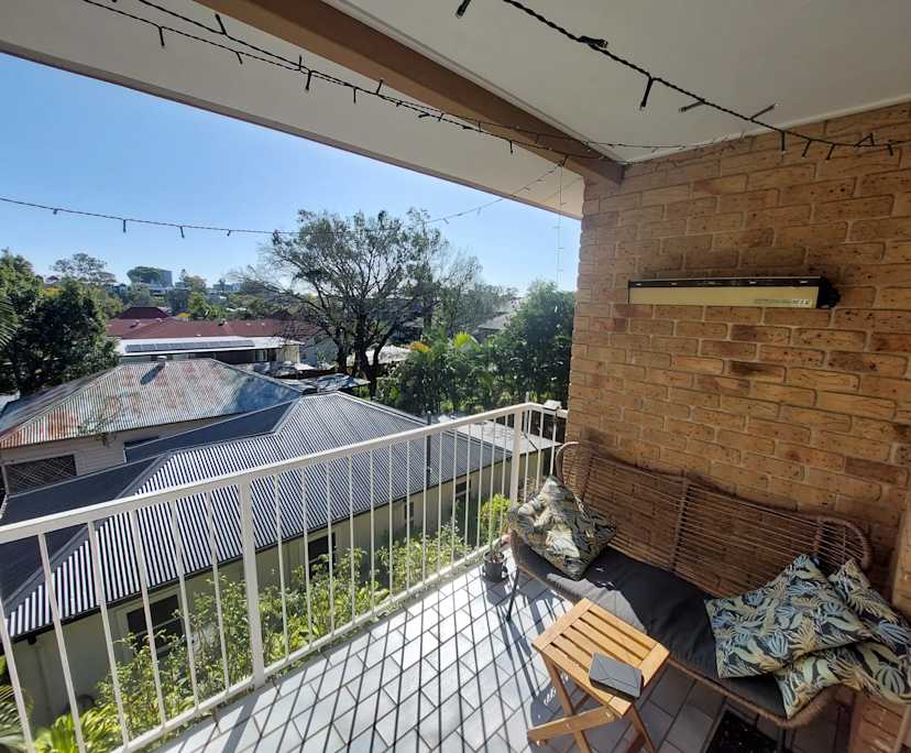 $620, Whole-property, 2 bathrooms, Taringa QLD 4068