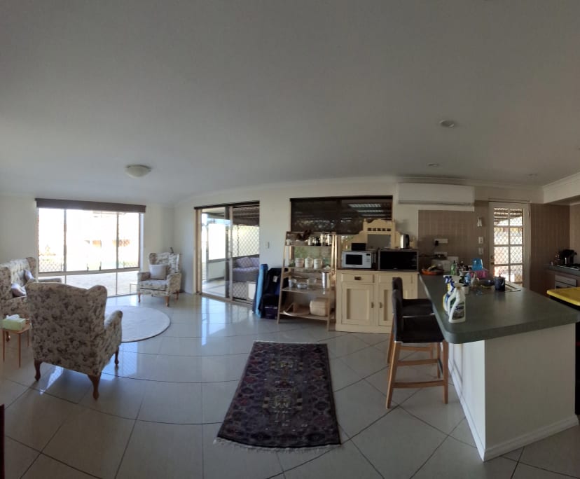 Room in a share house