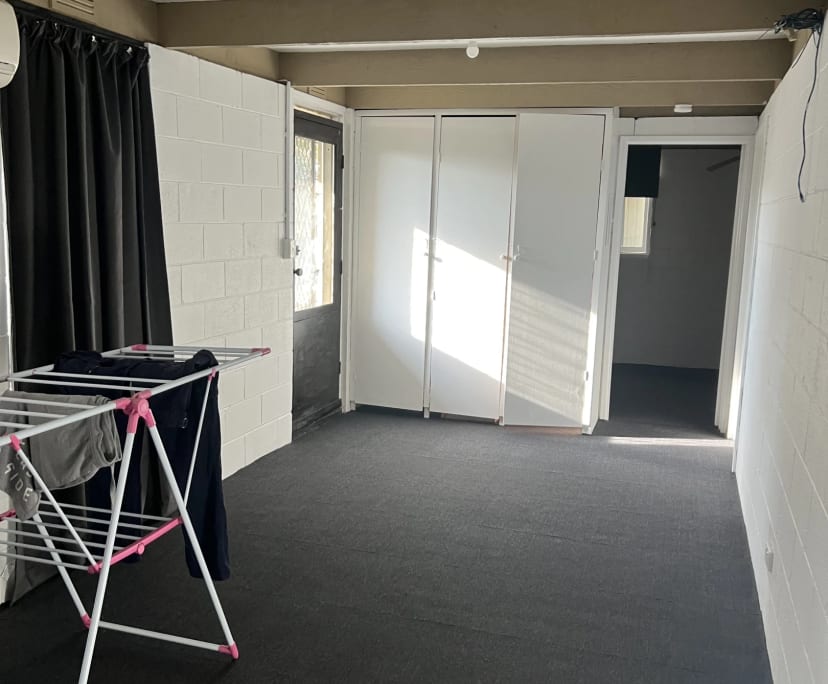 Unfurnished room in a share house
