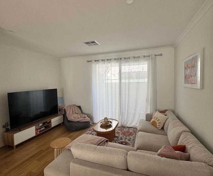 $700, Whole-property, 3 bathrooms, Kurralta Park SA 5037