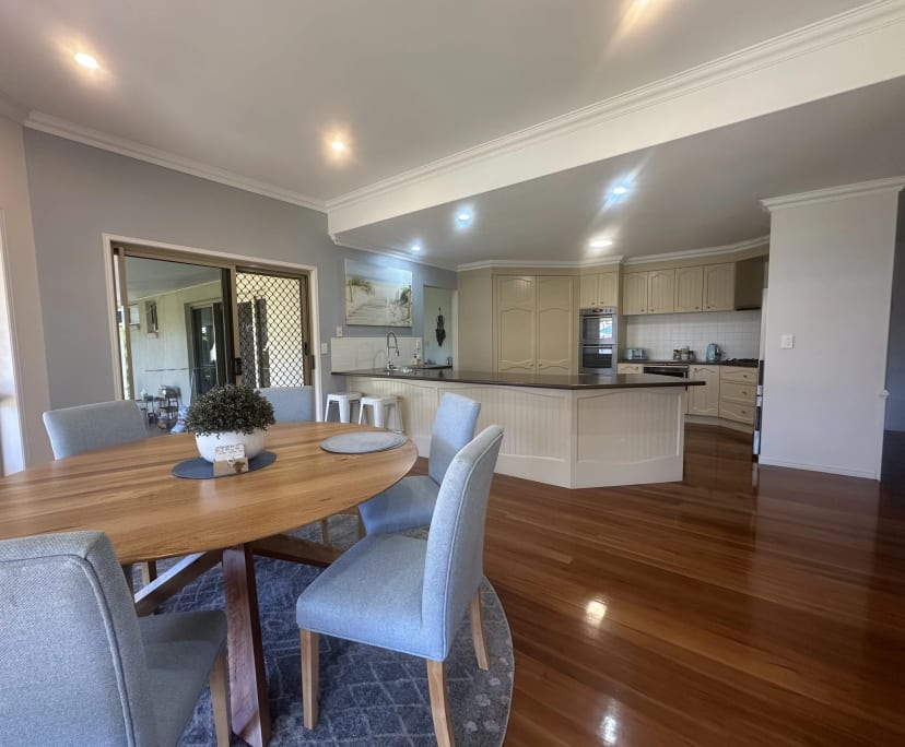 $300, Share-house, 4 bathrooms, Kawungan QLD 4655