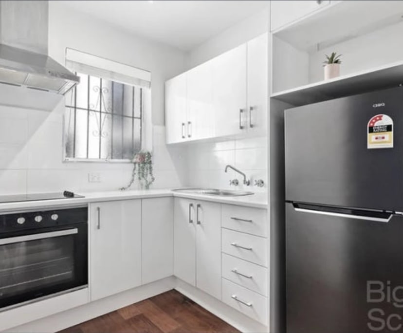 Unfurnished room in a flatshare