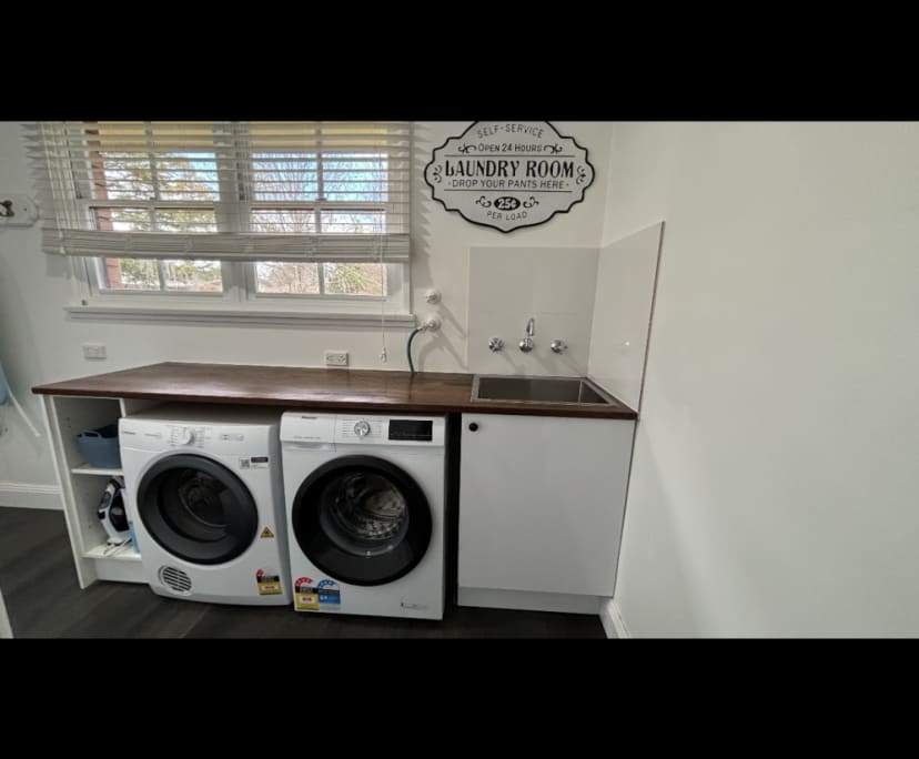 $230, Share-house, 5 bathrooms, Orange NSW 2800