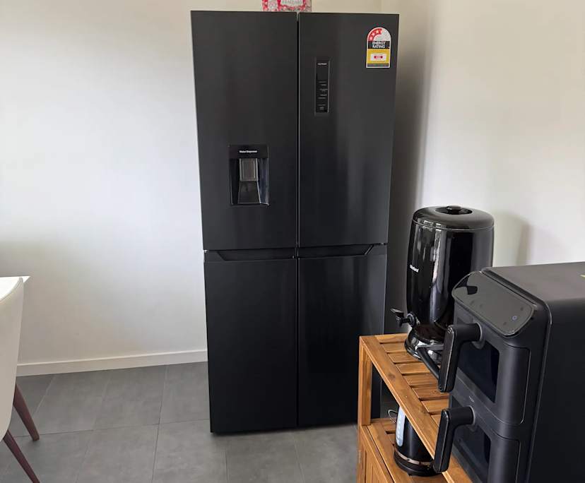 $750, 1-bed, 1 bathroom, Arncliffe NSW 2205