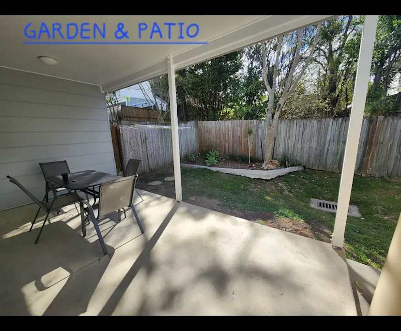 $290, Share-house, 3 bathrooms, Camp Hill QLD 4152