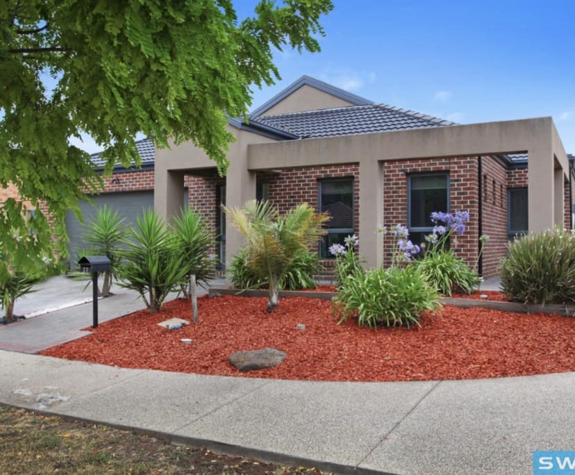 $230, Share-house, 4 bathrooms, Caroline Springs VIC 3023