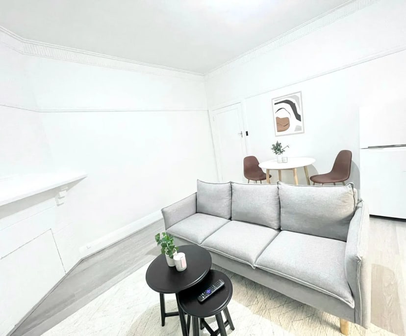 $600, Whole-property, 2 bathrooms, Wollongong NSW 2500