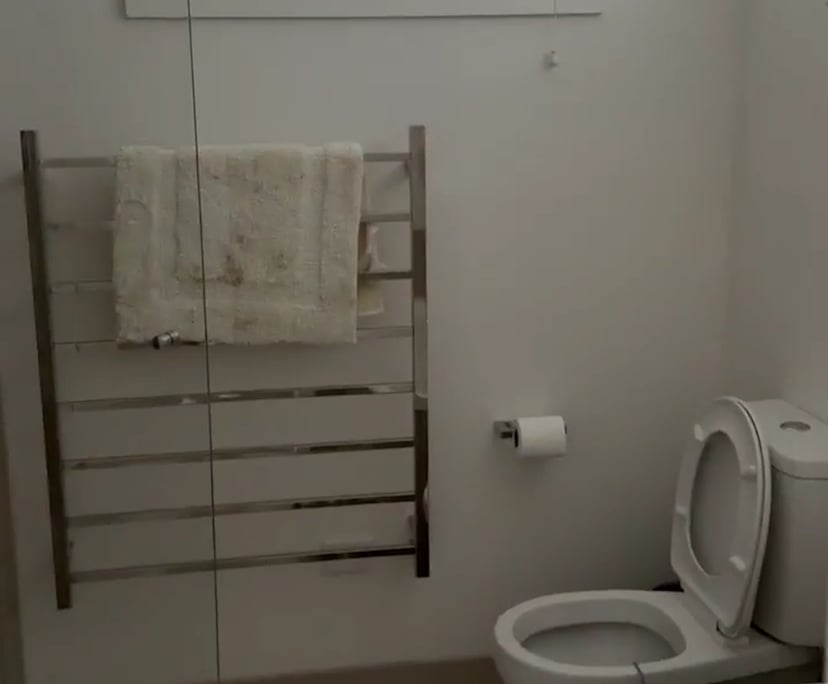 $350, Share-house, 2 bathrooms, Ocean Grove VIC 3226