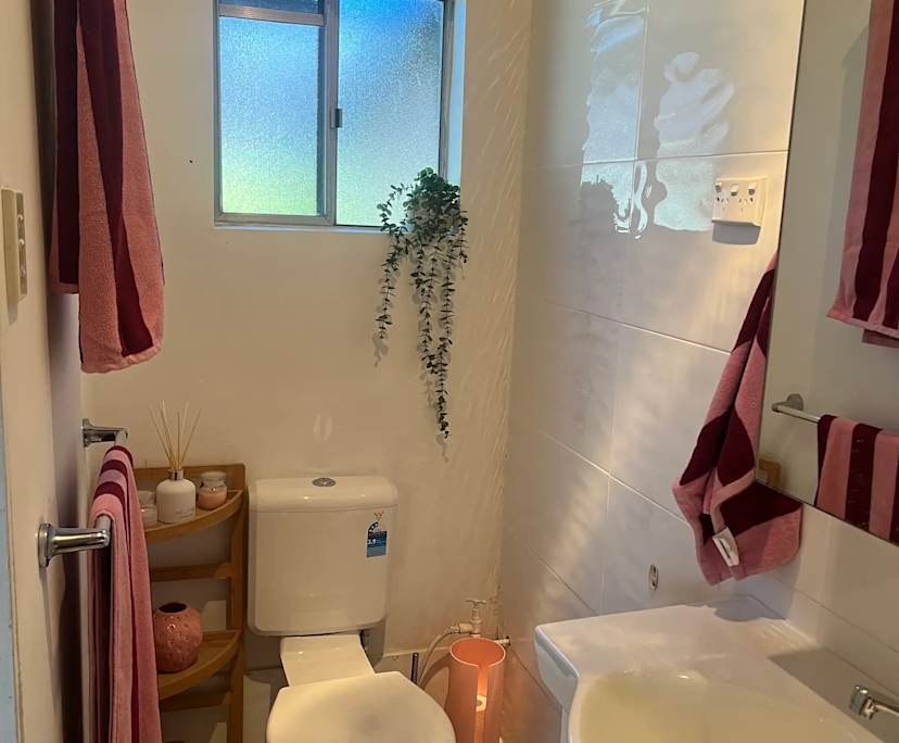 $300, Share-house, 4 bathrooms, Springfield NSW 2250
