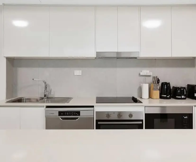 $300, Flatshare, 4 bathrooms, West End QLD 4101