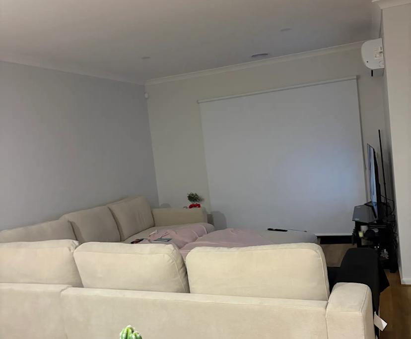 Unfurnished room with own bathroom