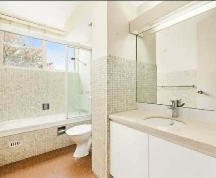 $335, Flatshare, 3 bathrooms, Cremorne Point NSW 2090