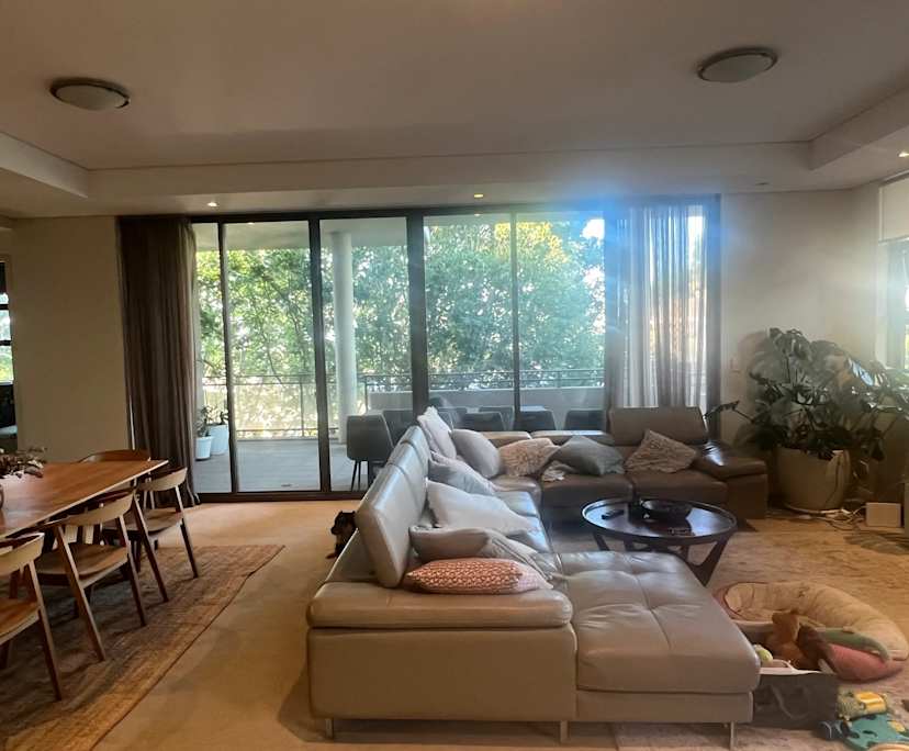 $330, Flatshare, 3 bathrooms, Pymble NSW 2073