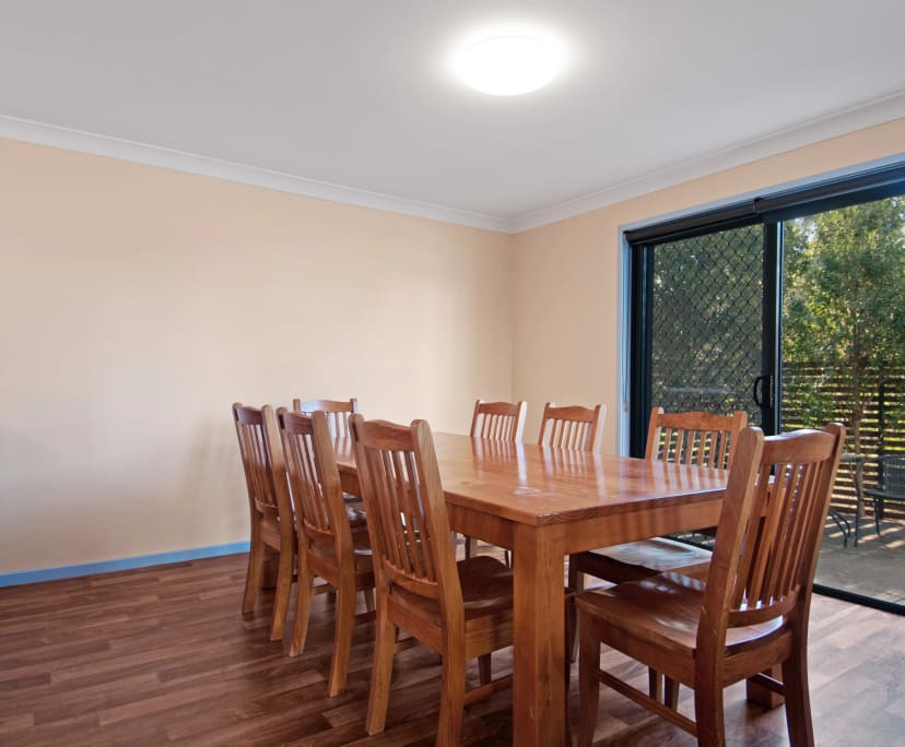 $170-180, Student-accommodation, 3 rooms, Waratah West NSW 2298, Waratah West NSW 2298