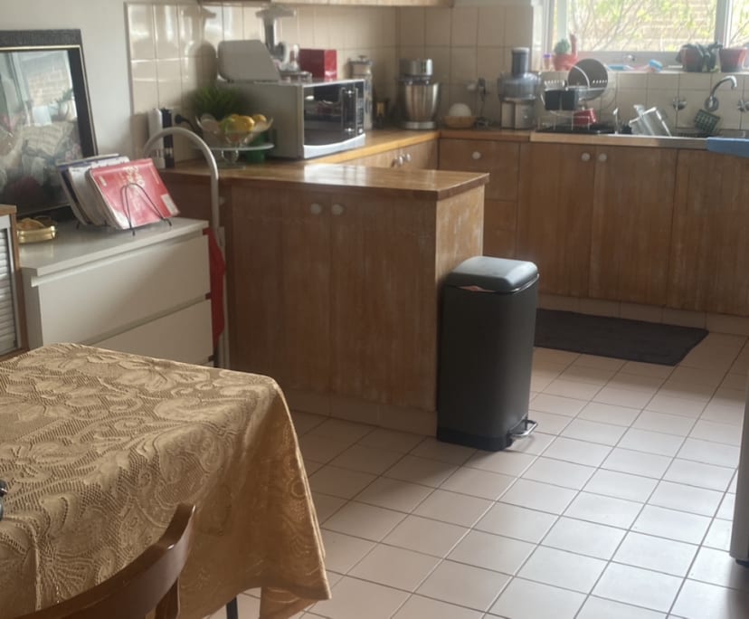 $350, Flatshare, 2 bathrooms, Caulfield East VIC 3145