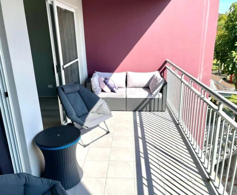 $365, Flatshare, 2 bathrooms, Biggera Waters QLD 4216