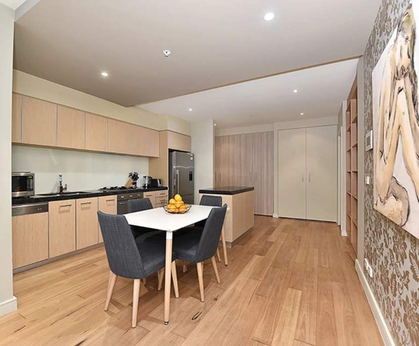 $1,075, Whole-property, 2 bathrooms, West Melbourne VIC 3000
