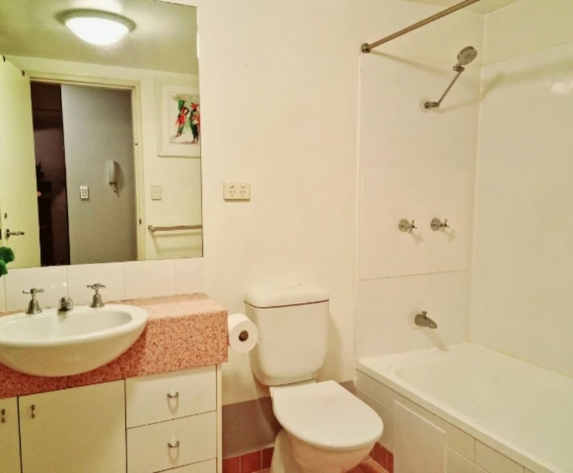$525, Whole-property, 1 bathroom, Erskineville NSW 2043