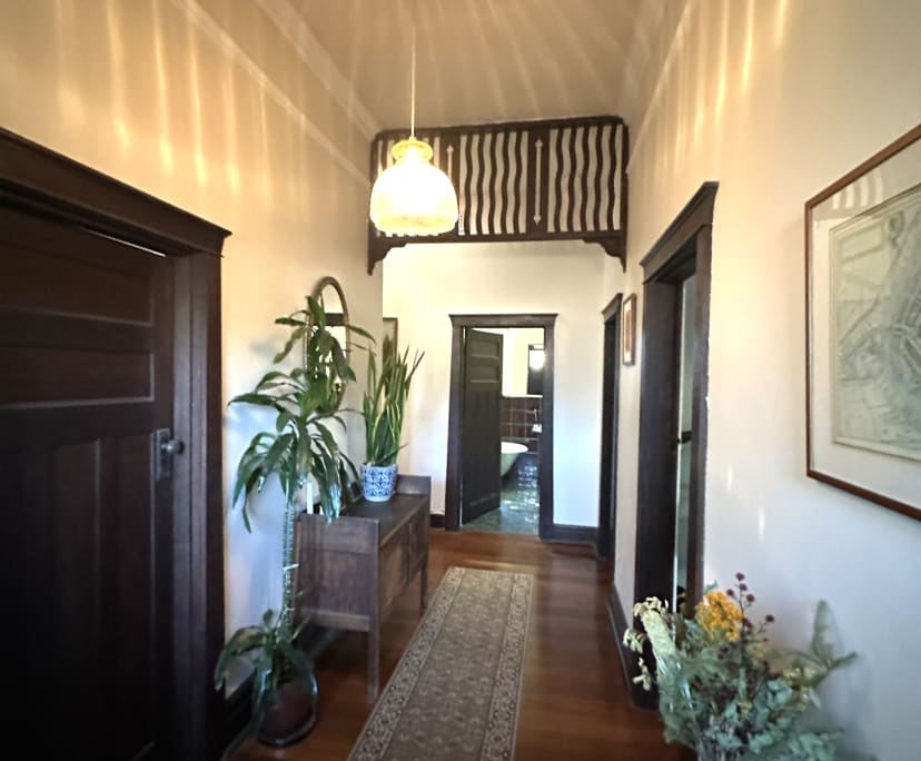 Furnished room in a share house