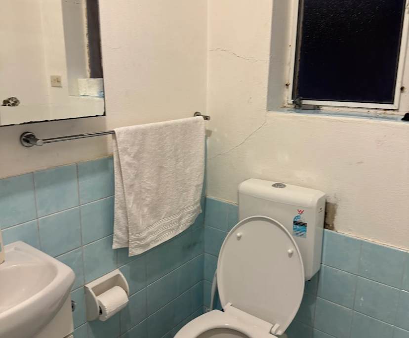 Furnished room studio flat for rent