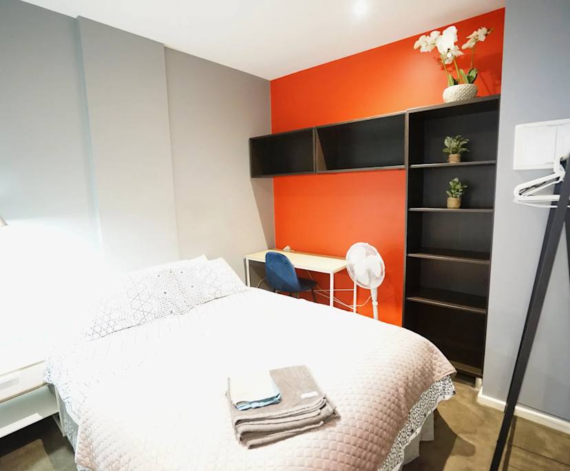 $600, Whole-property, 2 bathrooms, Adelaide SA 5000