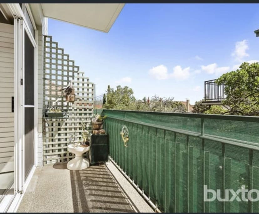 $400, Flatshare, 2 bathrooms, Elwood VIC 3184