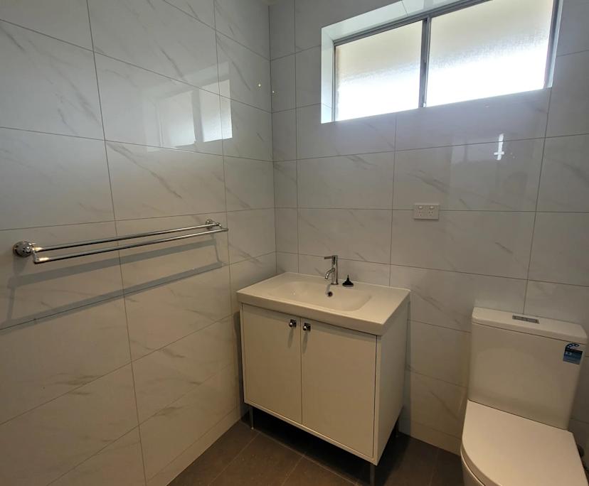 $700, Whole-property, 3 bathrooms, Kewdale WA 6105