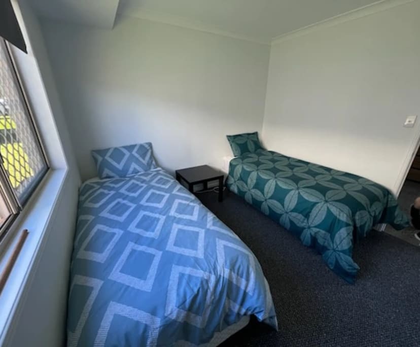 $280, Share-house, 3 bathrooms, Landsborough QLD 4550