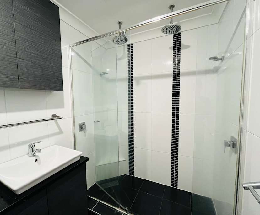 $480, Flatshare, 2 bathrooms, Surfers Paradise QLD 4217