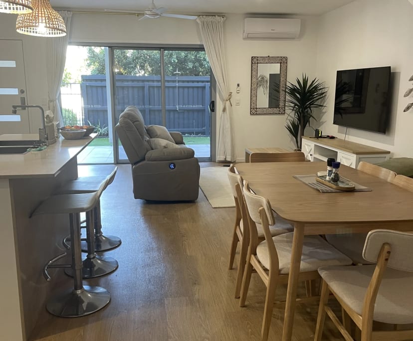 Room in a share house