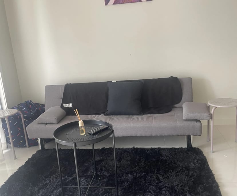 Room for Rent in Alderley, Brisbane 165, Unfurnis...