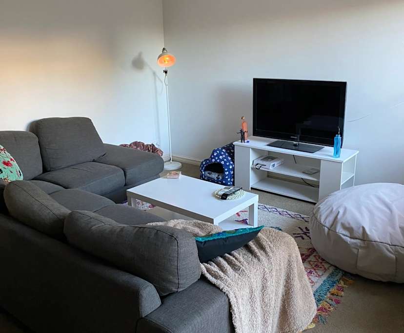 Unfurnished room in a share house